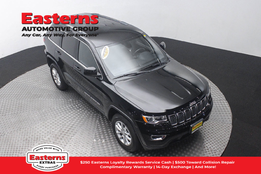 Used 2021 Jeep Grand Cherokee Laredo AWD/4WD image 4