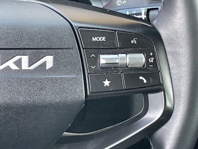 Used 2025 Kia K4 EX FWD image 13