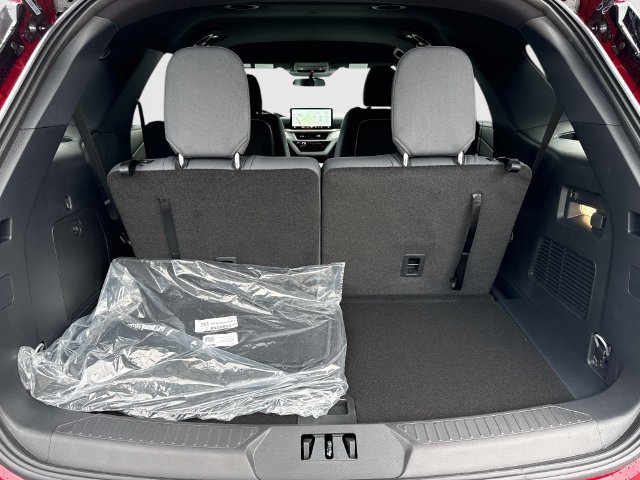 New 2027 Ford Explorer Active RWD image 12