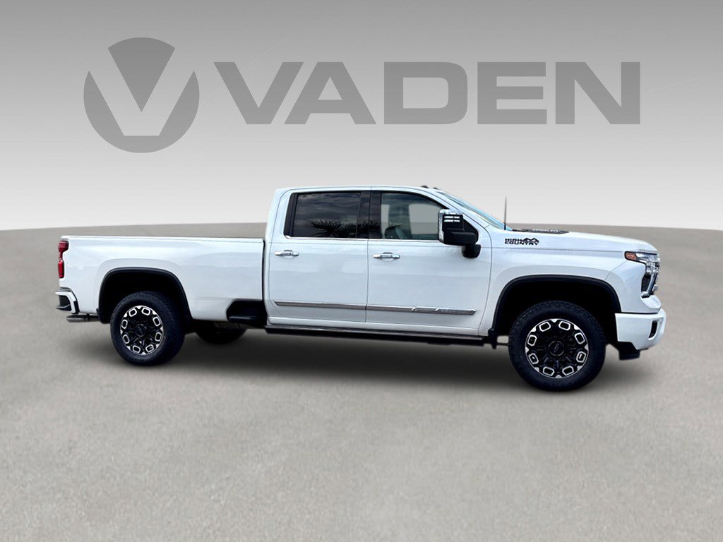 Used 2024 Chevrolet Silverado 2500 High Country w/ Technology Package image 30