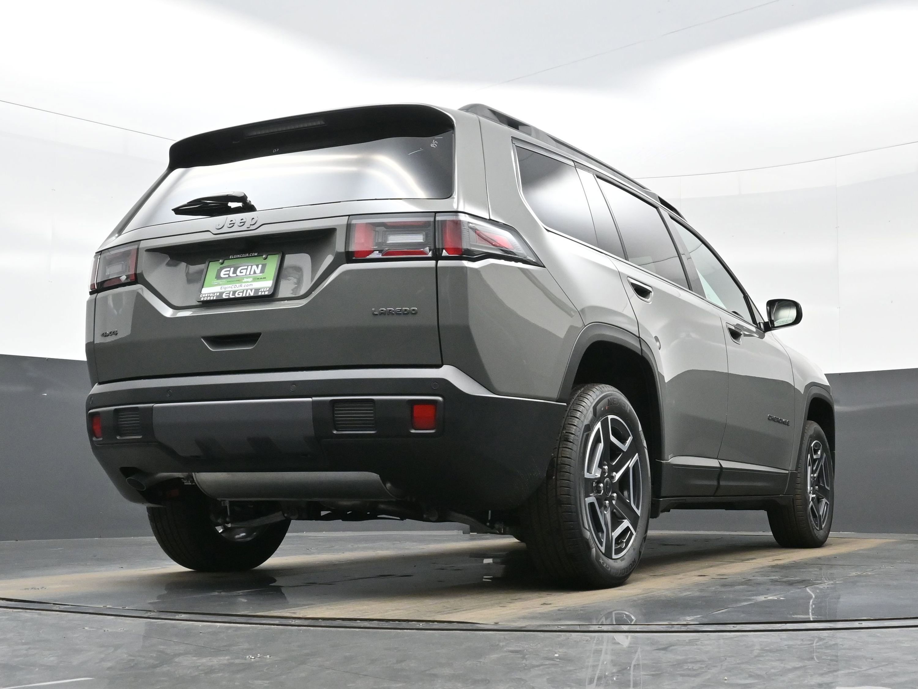 New 2026 Jeep Cherokee Laredo AWD/4WD image 18