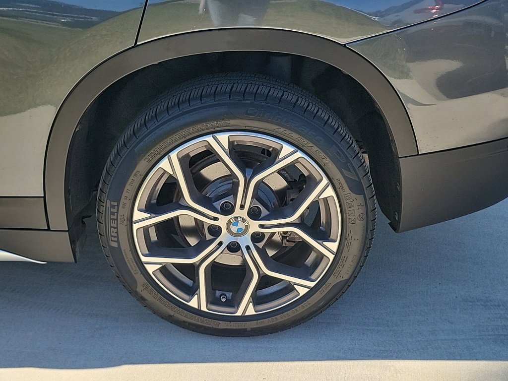 Used 2021 BMW X1 sDrive28i w/ Convenience Package image 4