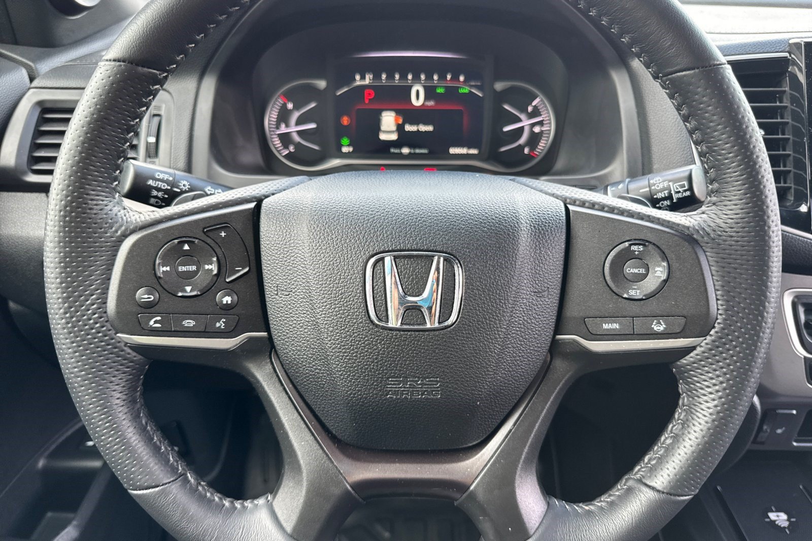 Used 2024 Honda Passport EX-L image 11