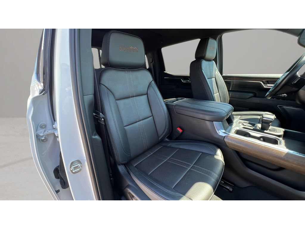 Certified 2023 Chevrolet Silverado 1500 High Country AWD/4WD image 32