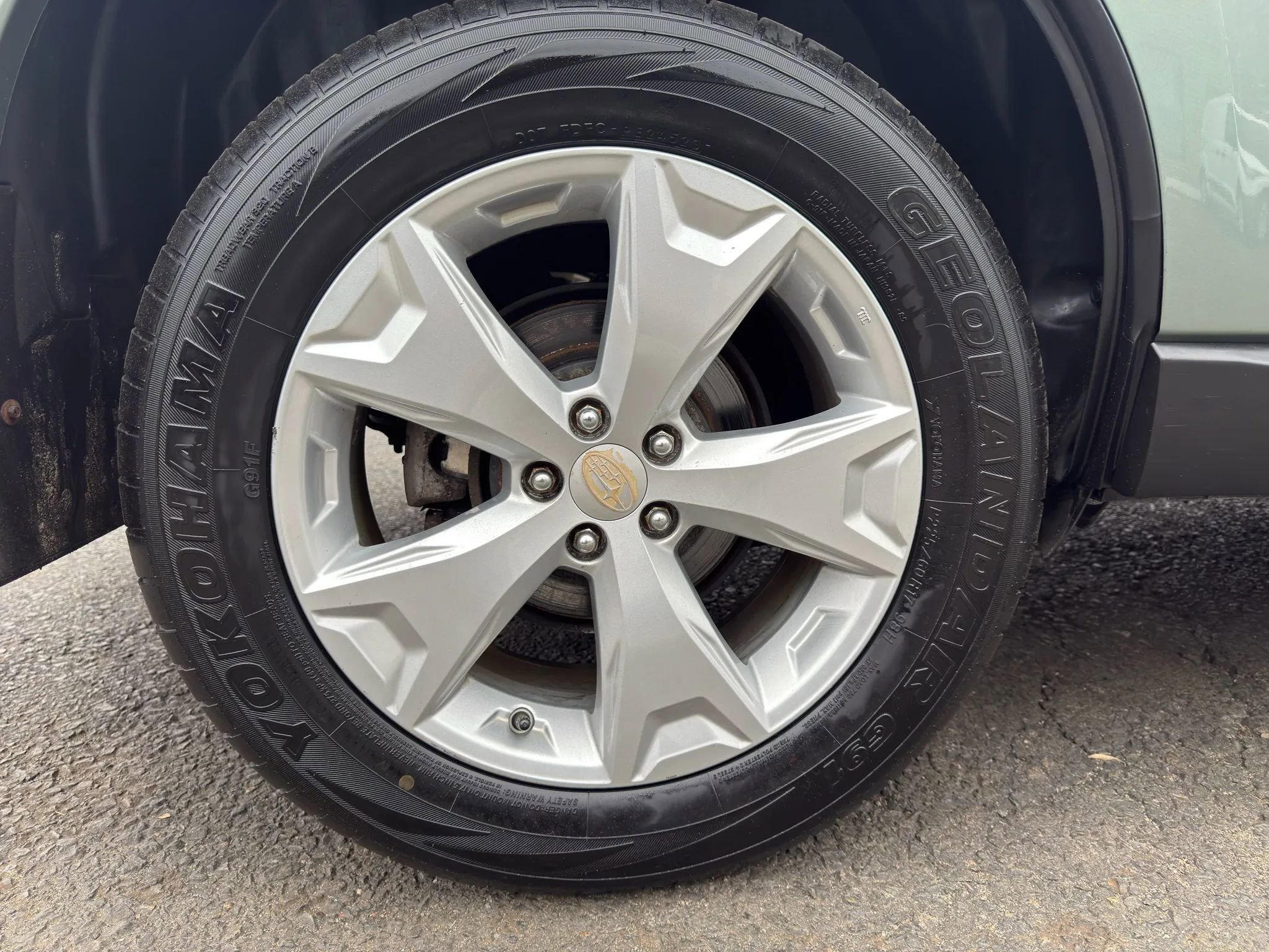 Used 2015 Subaru Forester 2.5i Premium w/ All-Weather Package image 10