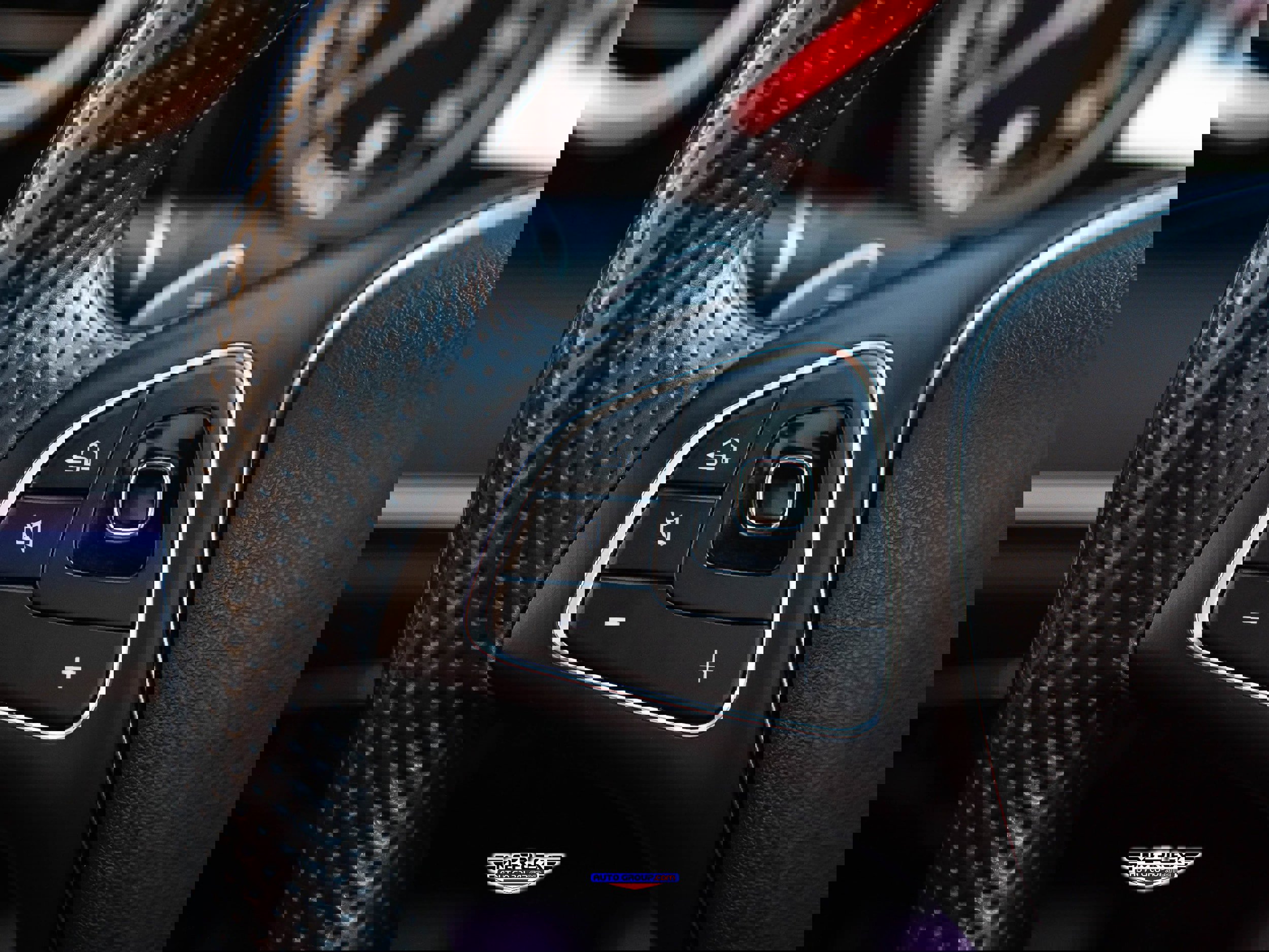 Used 2017 Mercedes-Benz E 300 4MATIC image 23