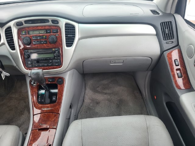 Used 2006 Toyota Highlander Limited w/ Leather Trim Pkg AWD/4WD image 23