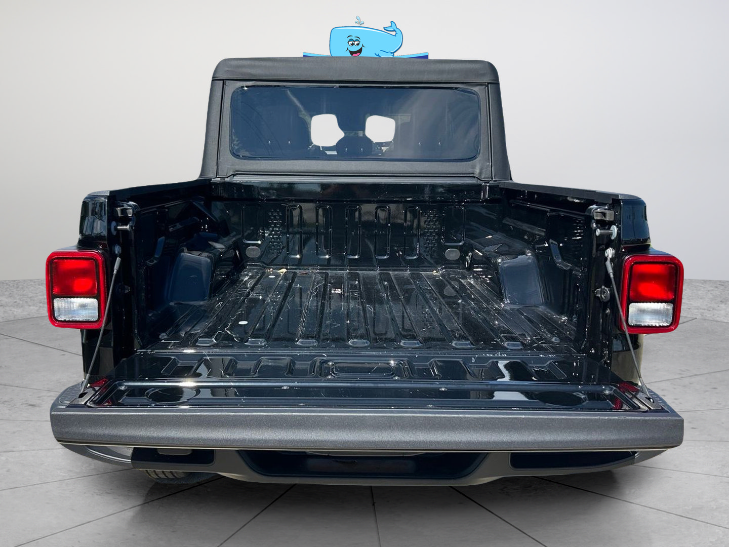 Certified 2025 Jeep Gladiator Sport AWD/4WD image 33