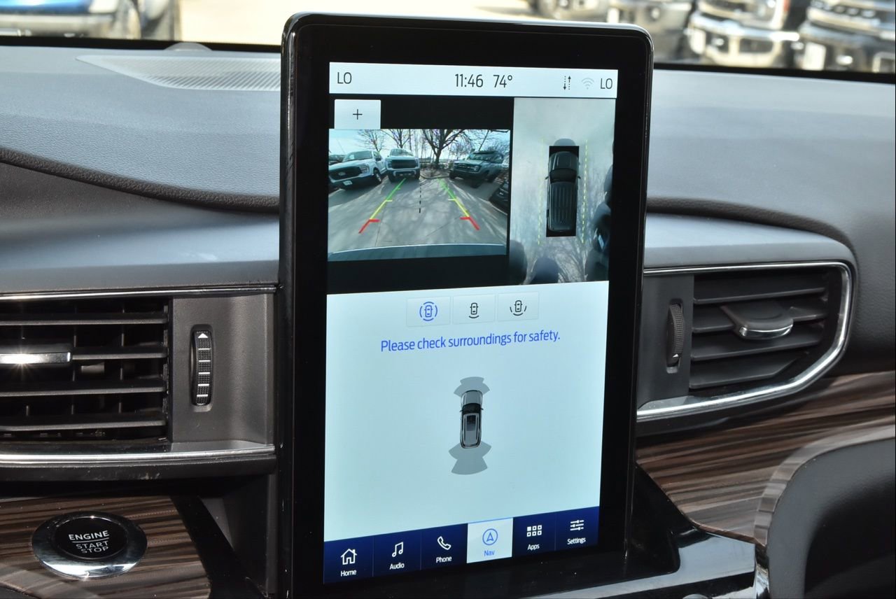 Used 2023 Ford Explorer Limited w/ Limited Technology Package image 24