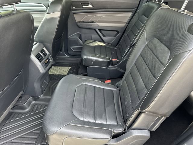 Used 2022 Volkswagen Atlas SEL Premium image 38