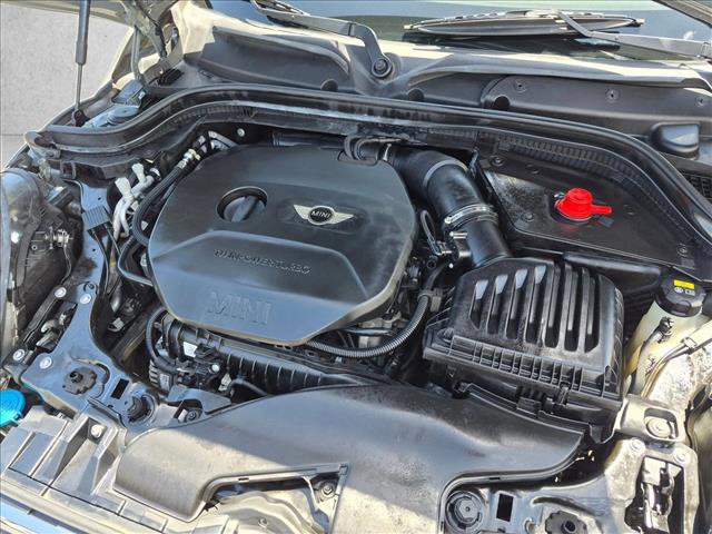 Used 2018 MINI Cooper 4-Door Hardtop FWD image 22