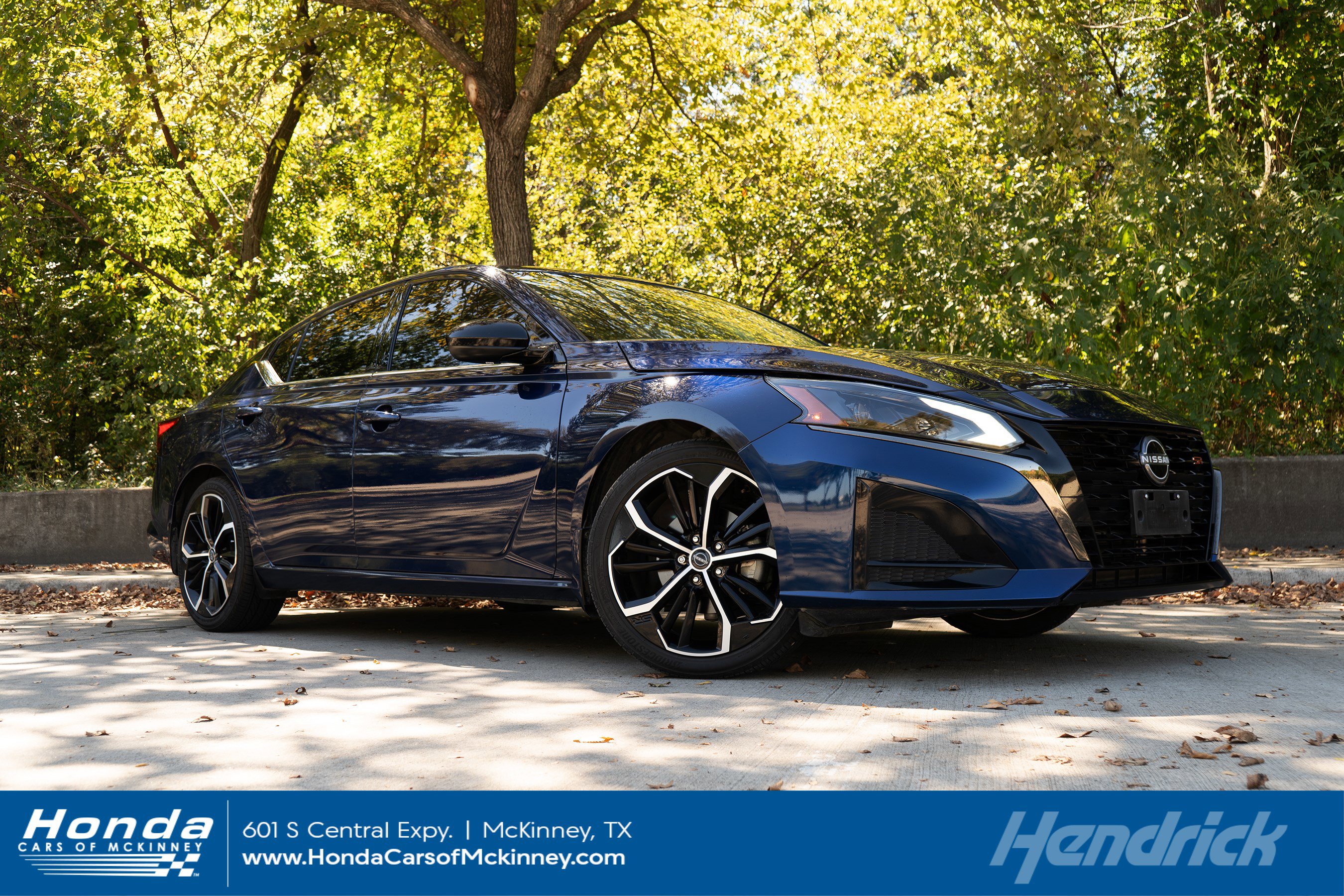 Used 2023 Nissan Altima 2.5 SR w/ SR Premium Package