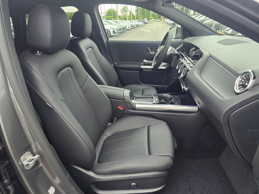 New 2026 Mercedes-Benz GLA 250 4MATIC image 25