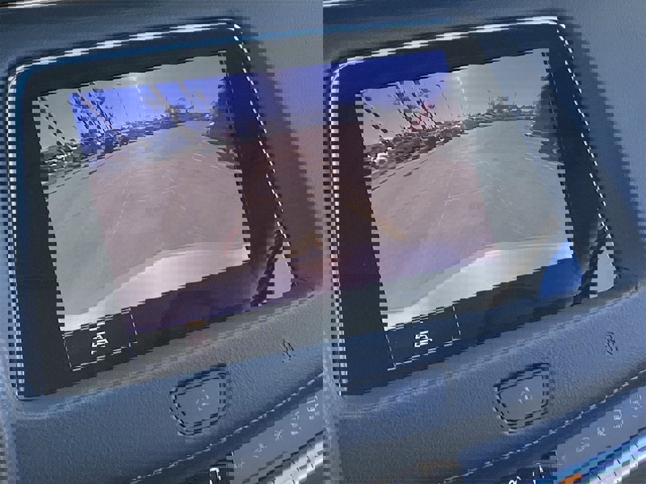 Used 2021 Cadillac XT4 Luxury w/ Cold Weather Package image 28