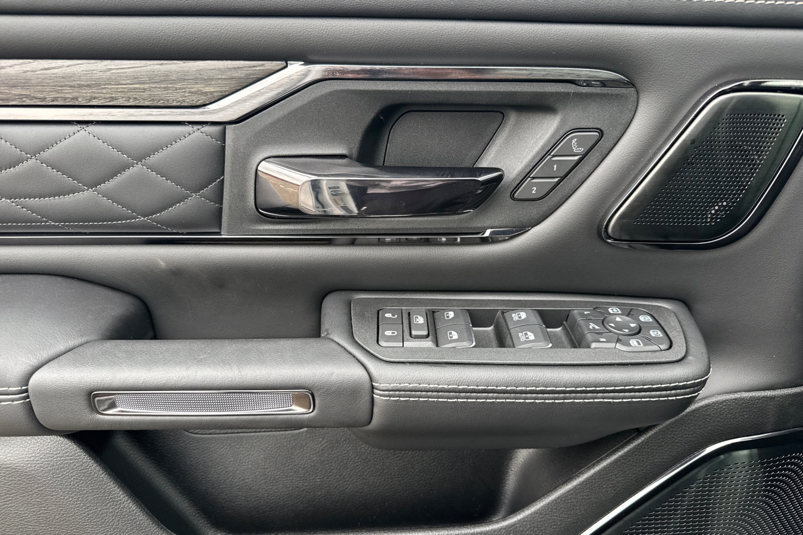 New 2026 RAM 1500 Limited AWD/4WD image 10