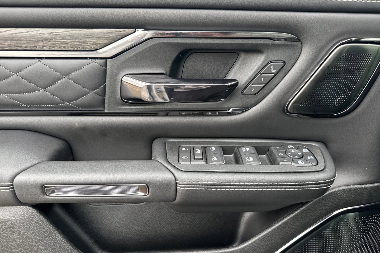 New 2026 RAM 1500 Limited image 10