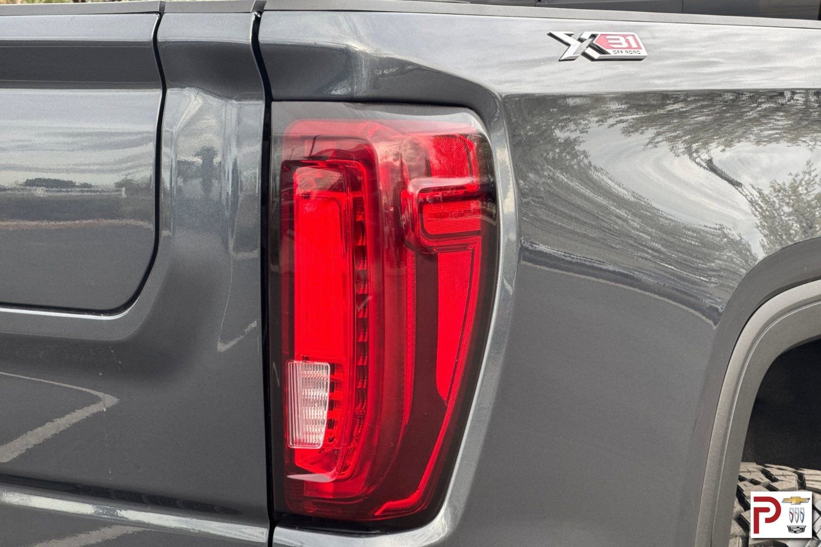 Certified 2022 GMC Sierra 1500 AT4 w/ AT4 Preferred Package image 34