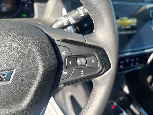 Used 2023 Chevrolet Bolt EUV LT w/ Comfort Package FWD image 37