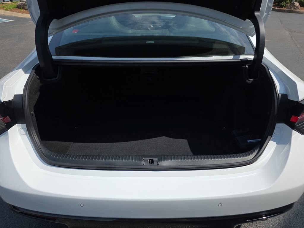 Used 2023 Lexus RC F w/ Carbon Package image 13