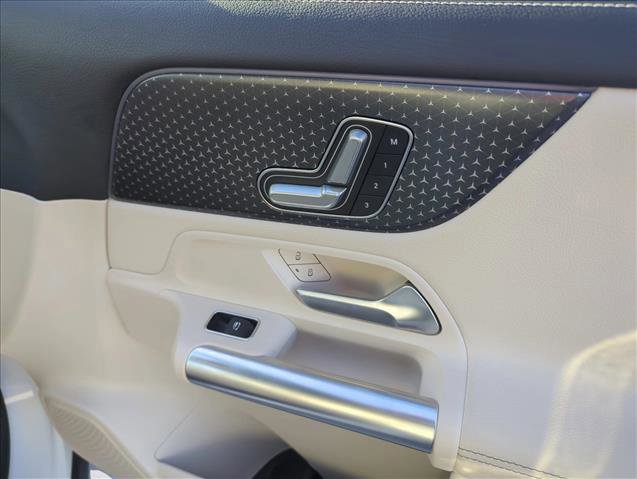 Used 2025 Mercedes-Benz GLA 250 image 26