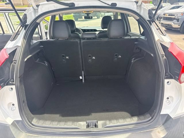 Used 2020 Nissan Kicks SR w/ SR Premium Package FWD image 29