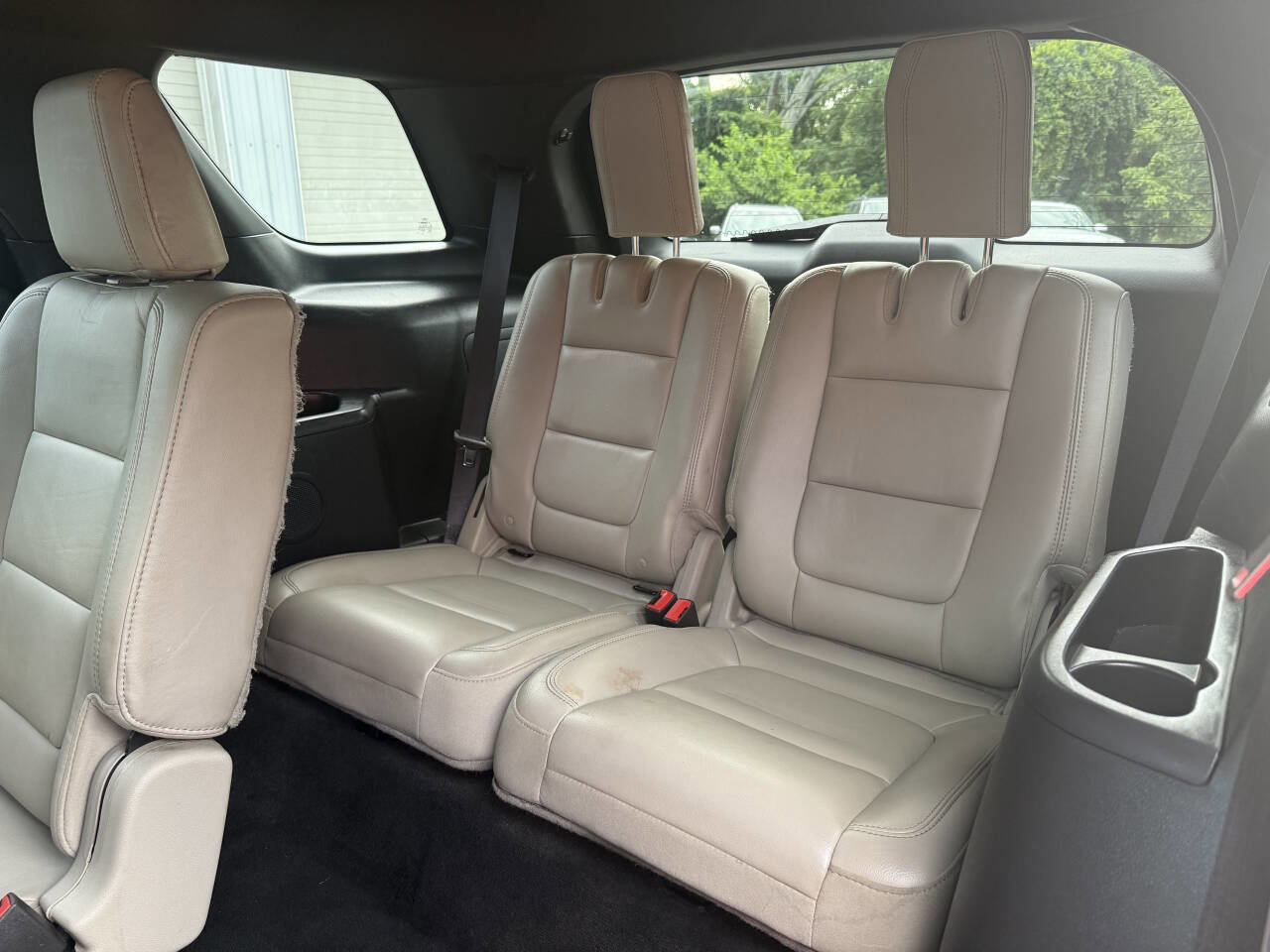 Used 2014 Ford Explorer XLT w/ Equipment Group 202A image 14