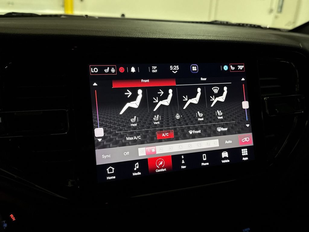 Used 2021 Dodge Durango R/T w/ Blacktop Package AWD/4WD image 16