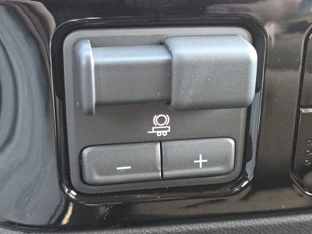 New 2026 GMC Sierra 1500 Elevation image 7