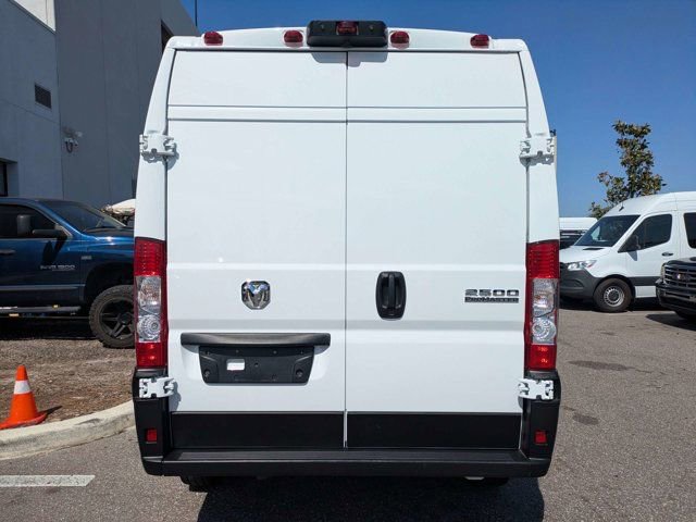 Used 2025 RAM ProMaster 2500 w/ Convenience Group image 2