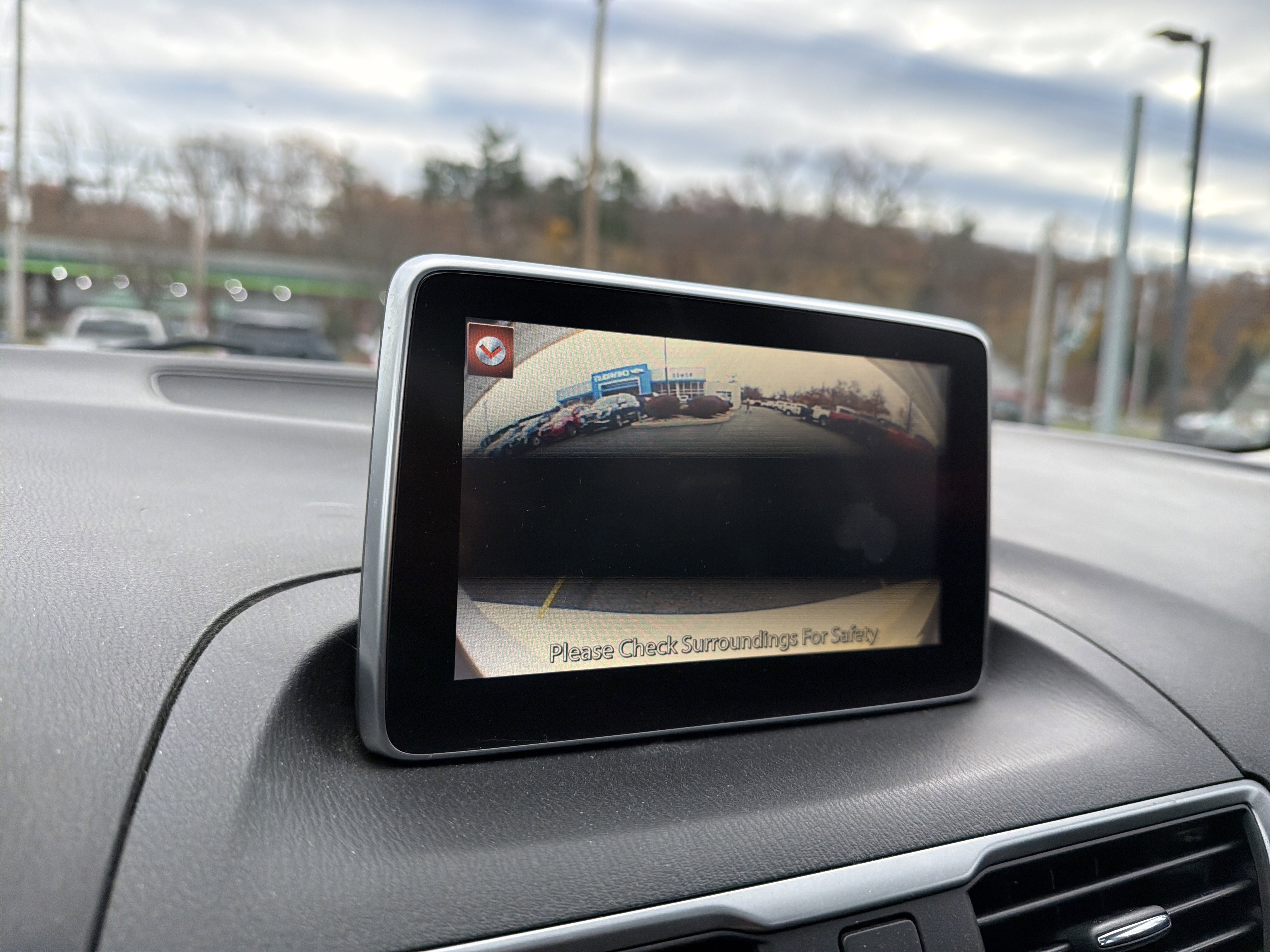 Used 2015 MAZDA MAZDA3 i Grand Touring image 20