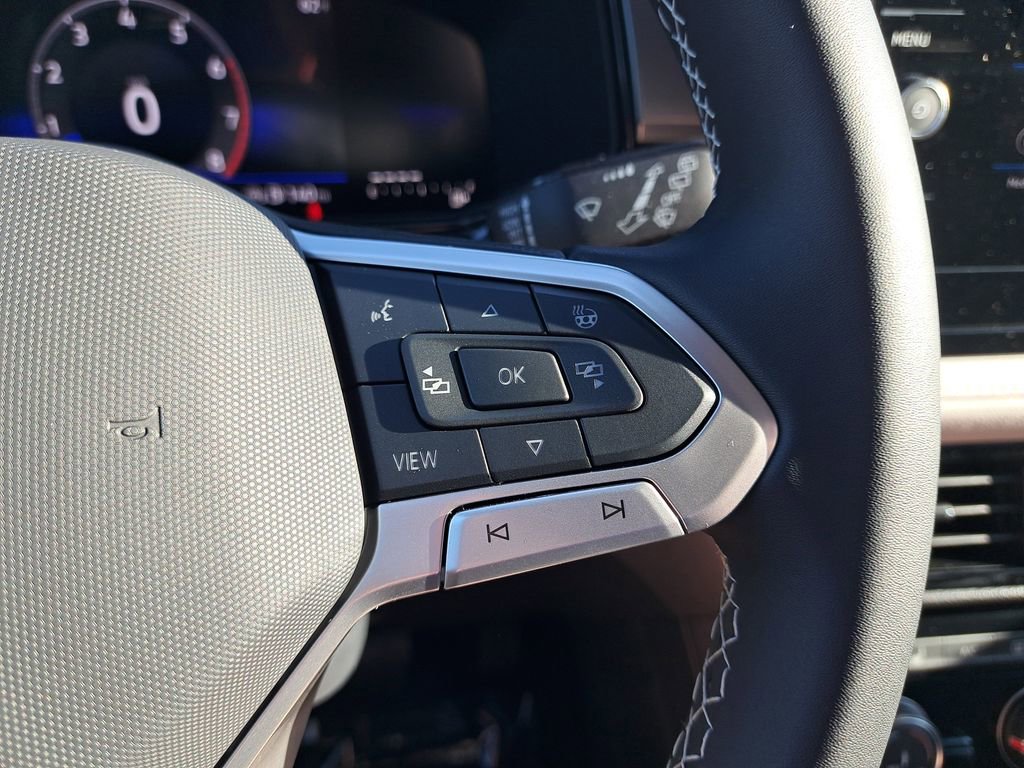 New 2025 Volkswagen Taos S image 30