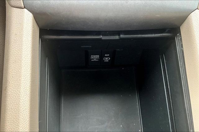 Used 2022 Honda Pilot Special Edition image 16