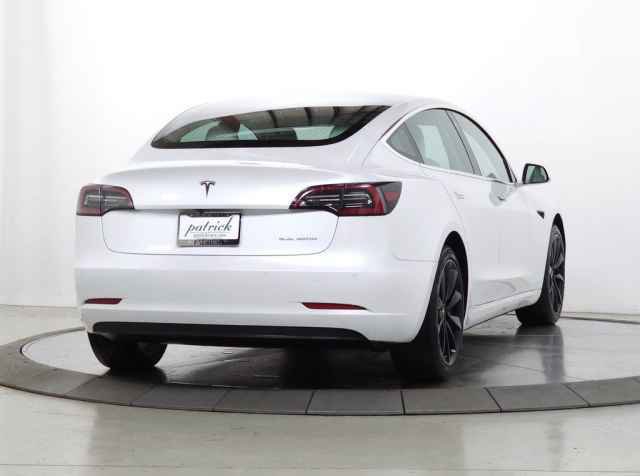 Used 2019 Tesla Model 3 Long Range image 9
