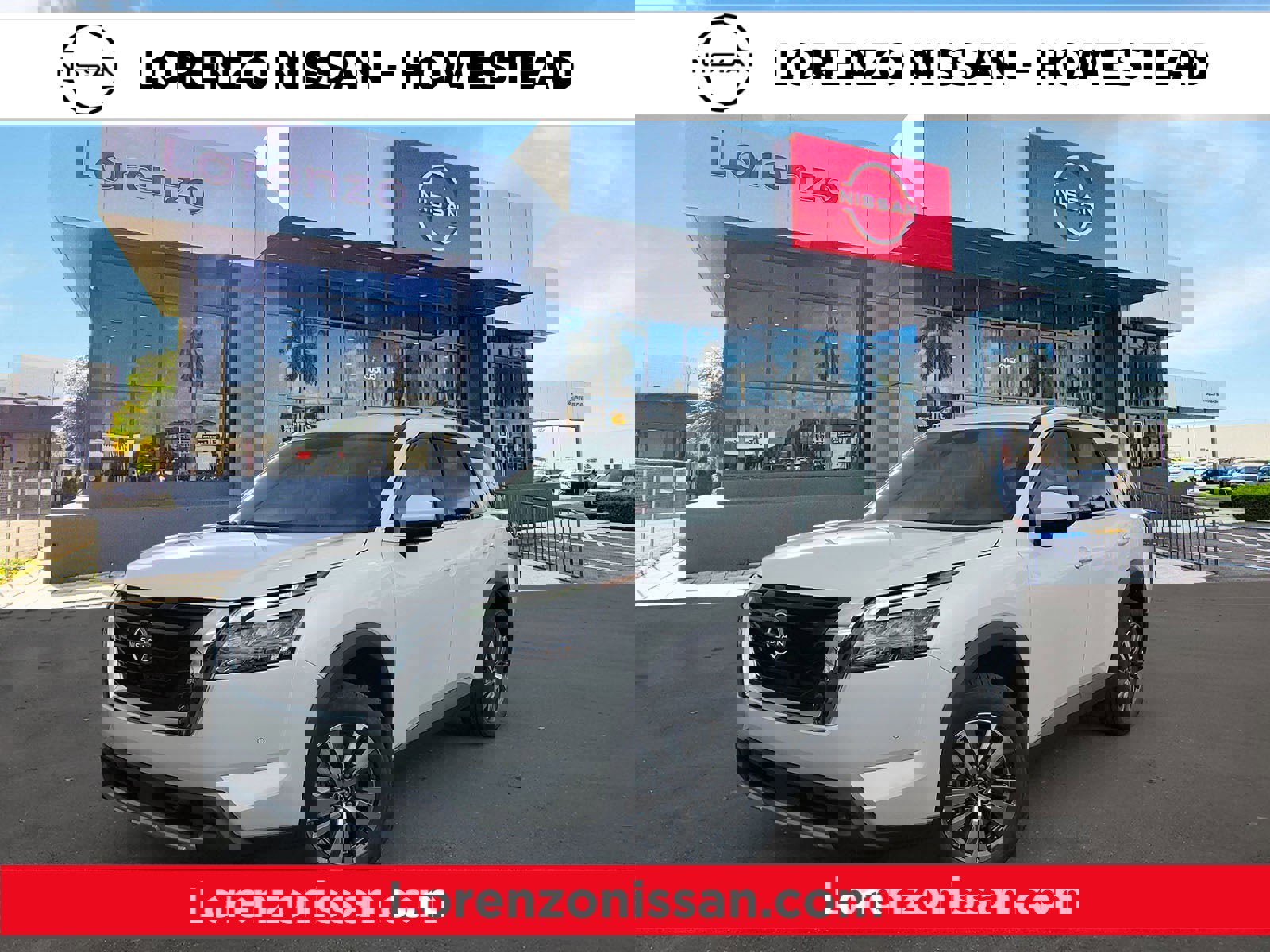 New 2025 Nissan Pathfinder SL image 1