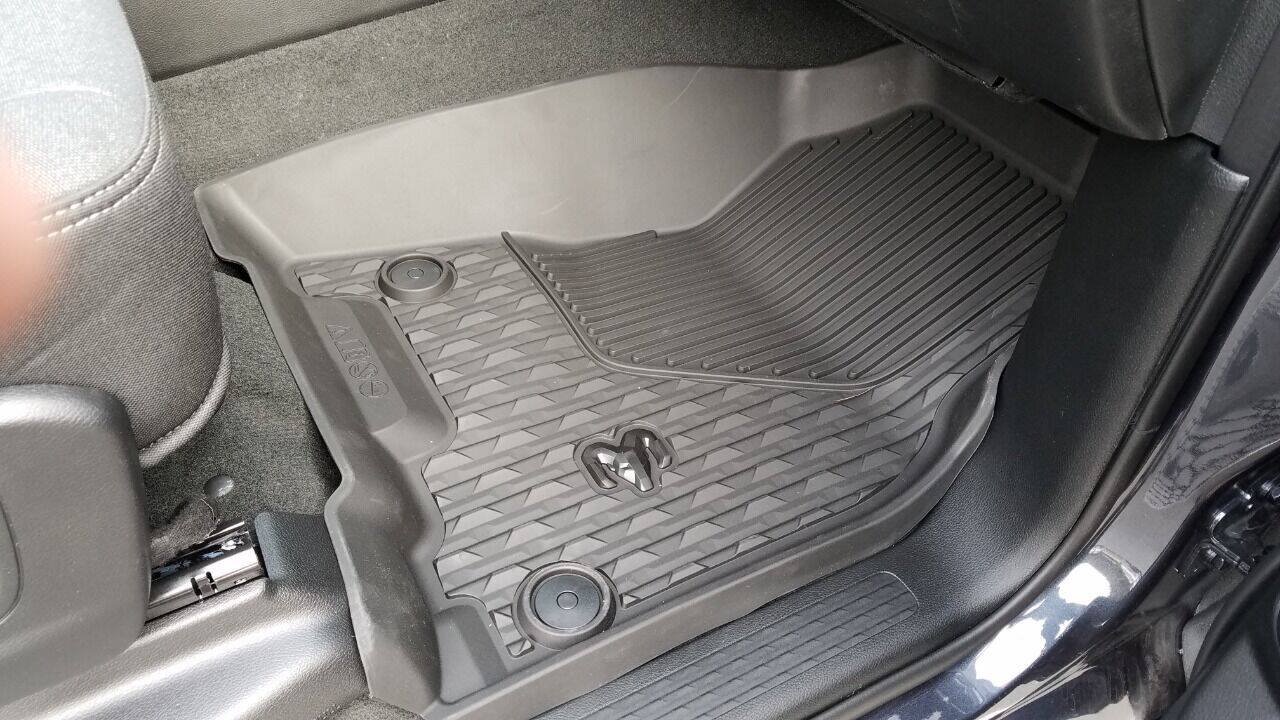 Certified 2021 RAM 1500 Big Horn AWD/4WD image 18