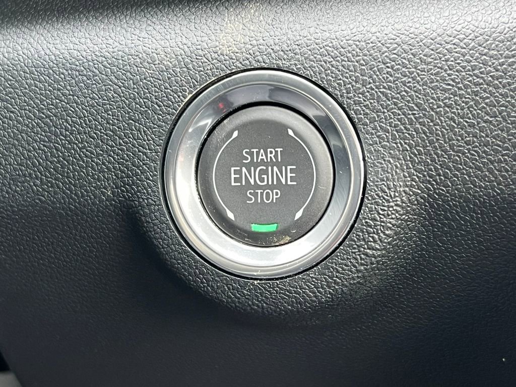 New 2026 GMC Terrain Denali w/ LPO, Floor Liner Package image 31