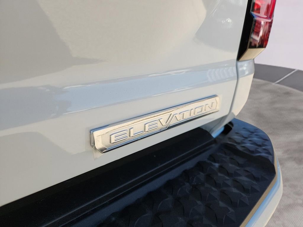 New 2026 GMC Canyon Elevation image 11