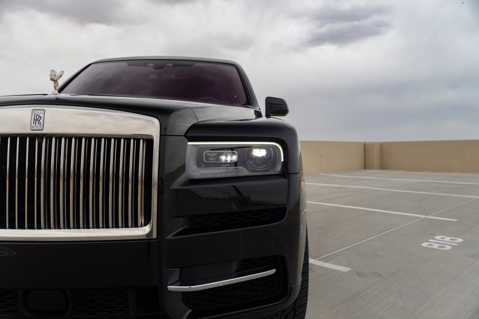 Used 2021 Rolls-Royce Cullinan image 17