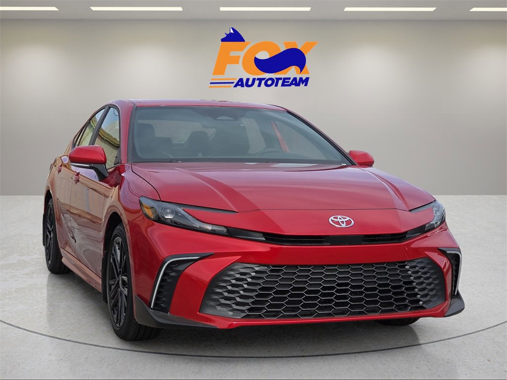 New 2026 Toyota Camry SE image 7