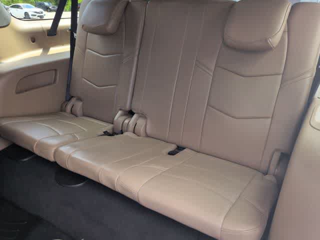 Used 2019 Cadillac Escalade ESV Platinum AWD/4WD image 37