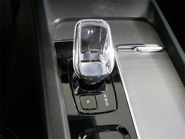 Used 2024 Volvo S60 B5 Plus image 25