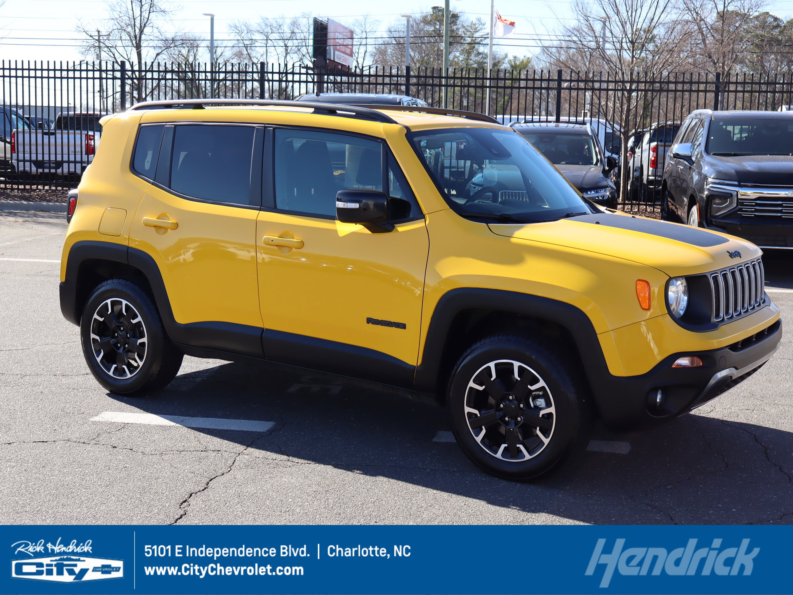 Used 2023 Jeep Renegade Latitude
