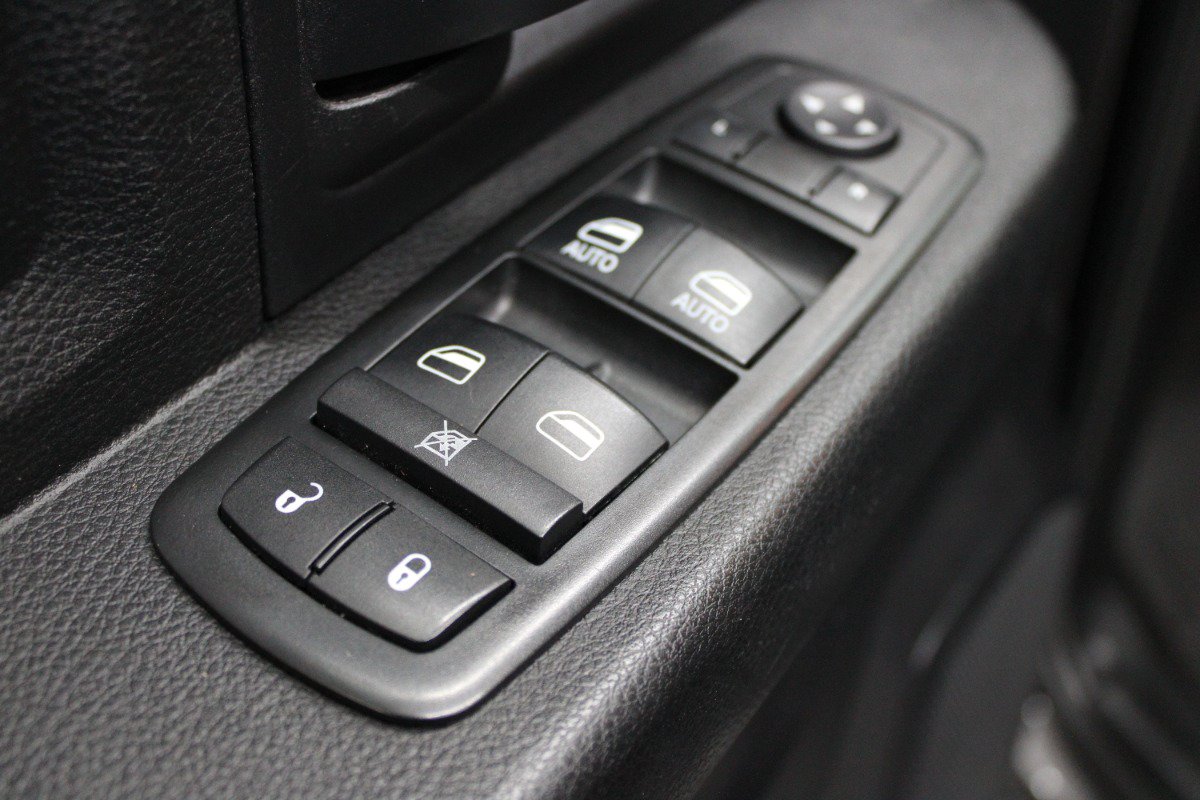 Used 2015 RAM 2500 Power Wagon Tradesman AWD/4WD image 13