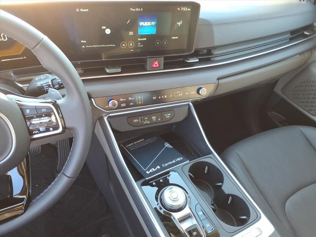 New 2026 Kia Carnival EX image 24