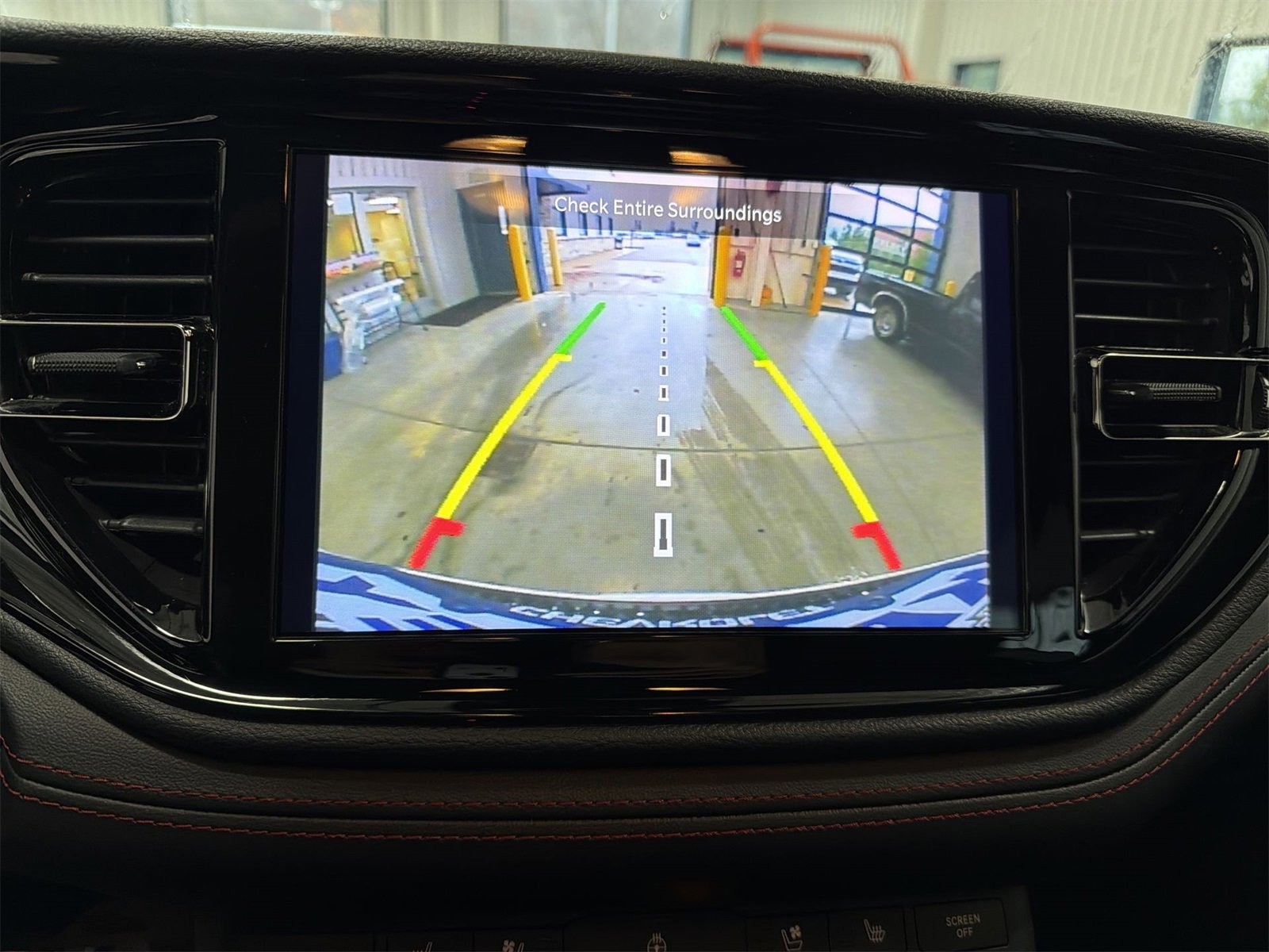 Used 2024 Dodge Durango GT image 15