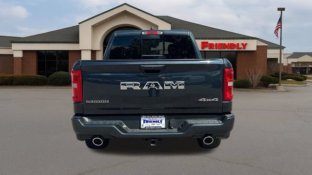 New 2026 RAM 1500 Laramie AWD/4WD image 7