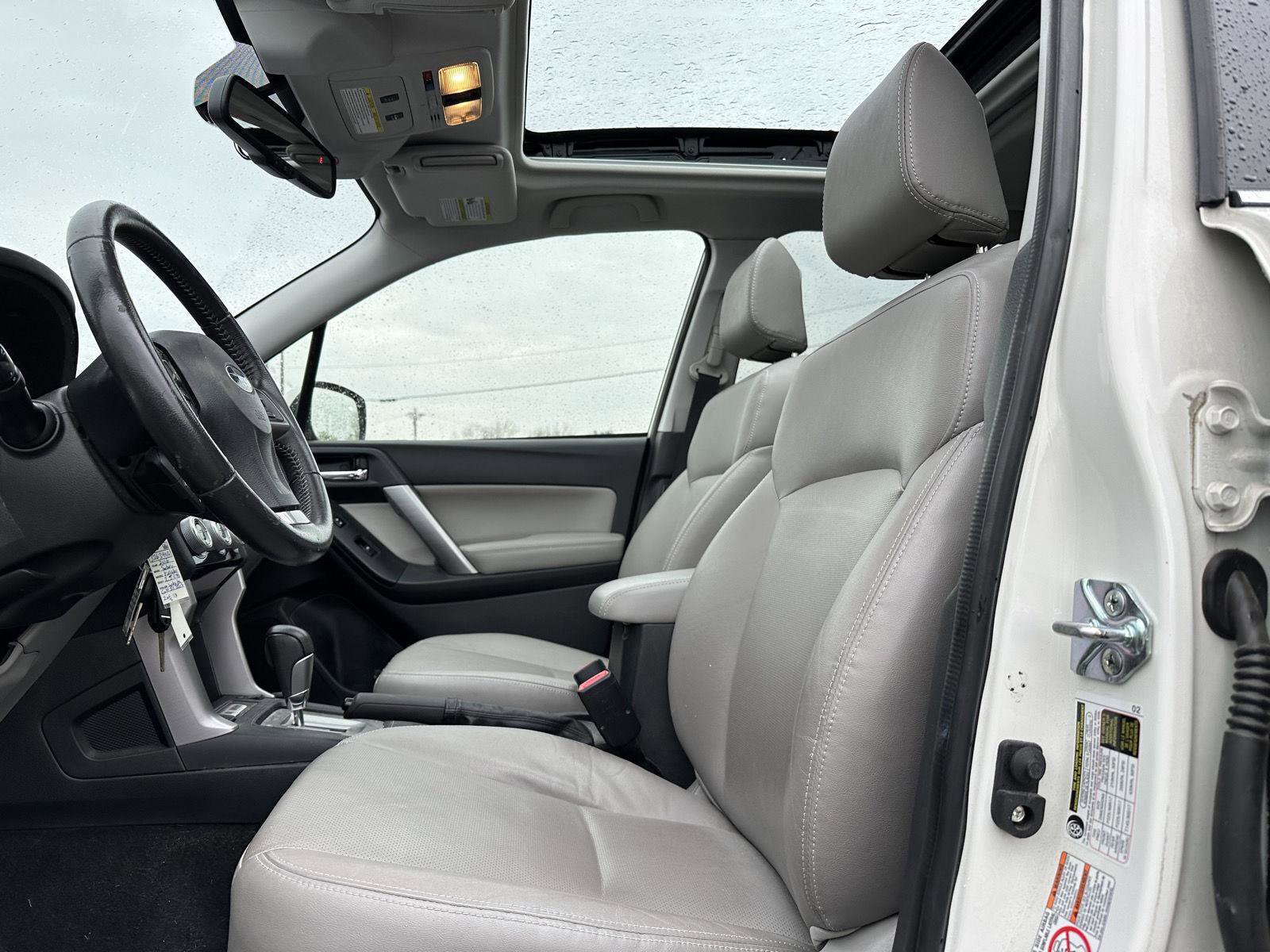 Used 2016 Subaru Forester 2.5i Limited AWD/4WD image 11