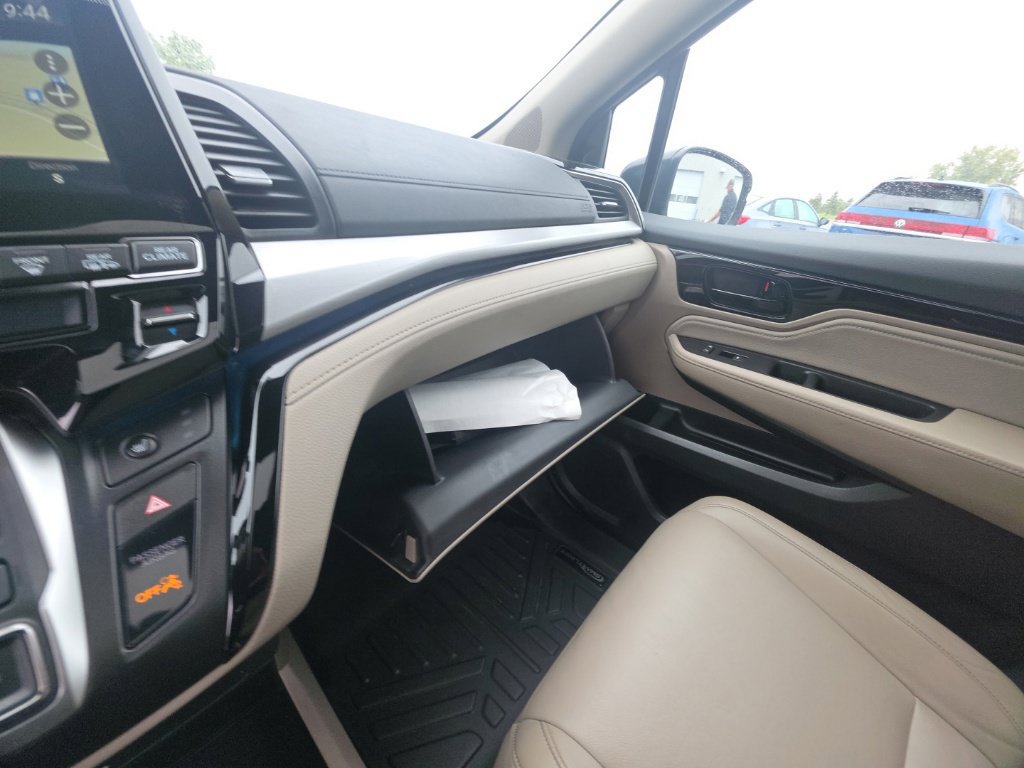 Certified 2023 Honda Odyssey Touring image 23