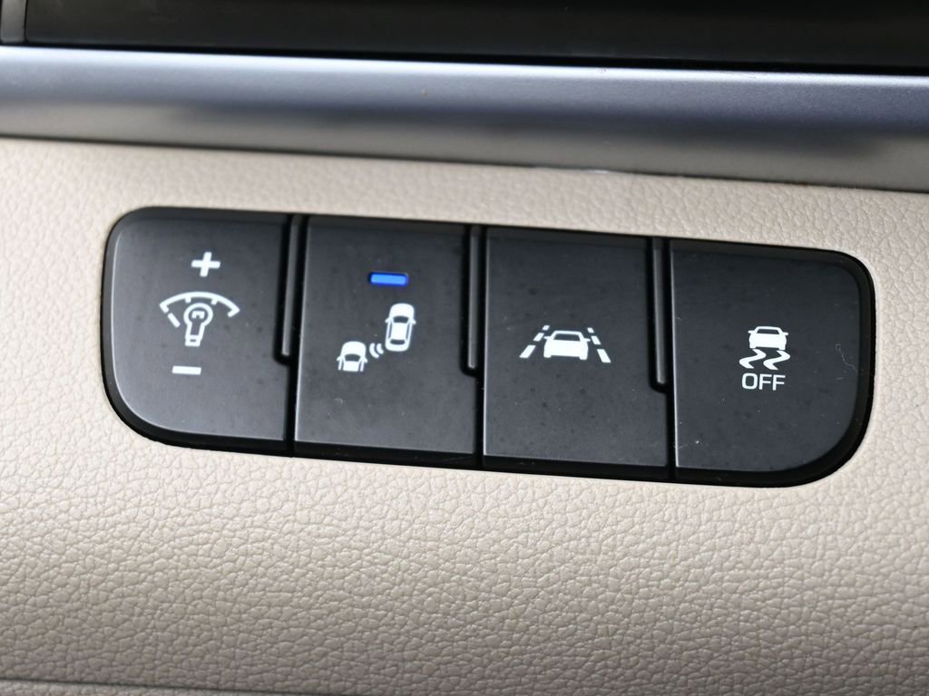Used 2020 Hyundai Elantra Value Edition image 30