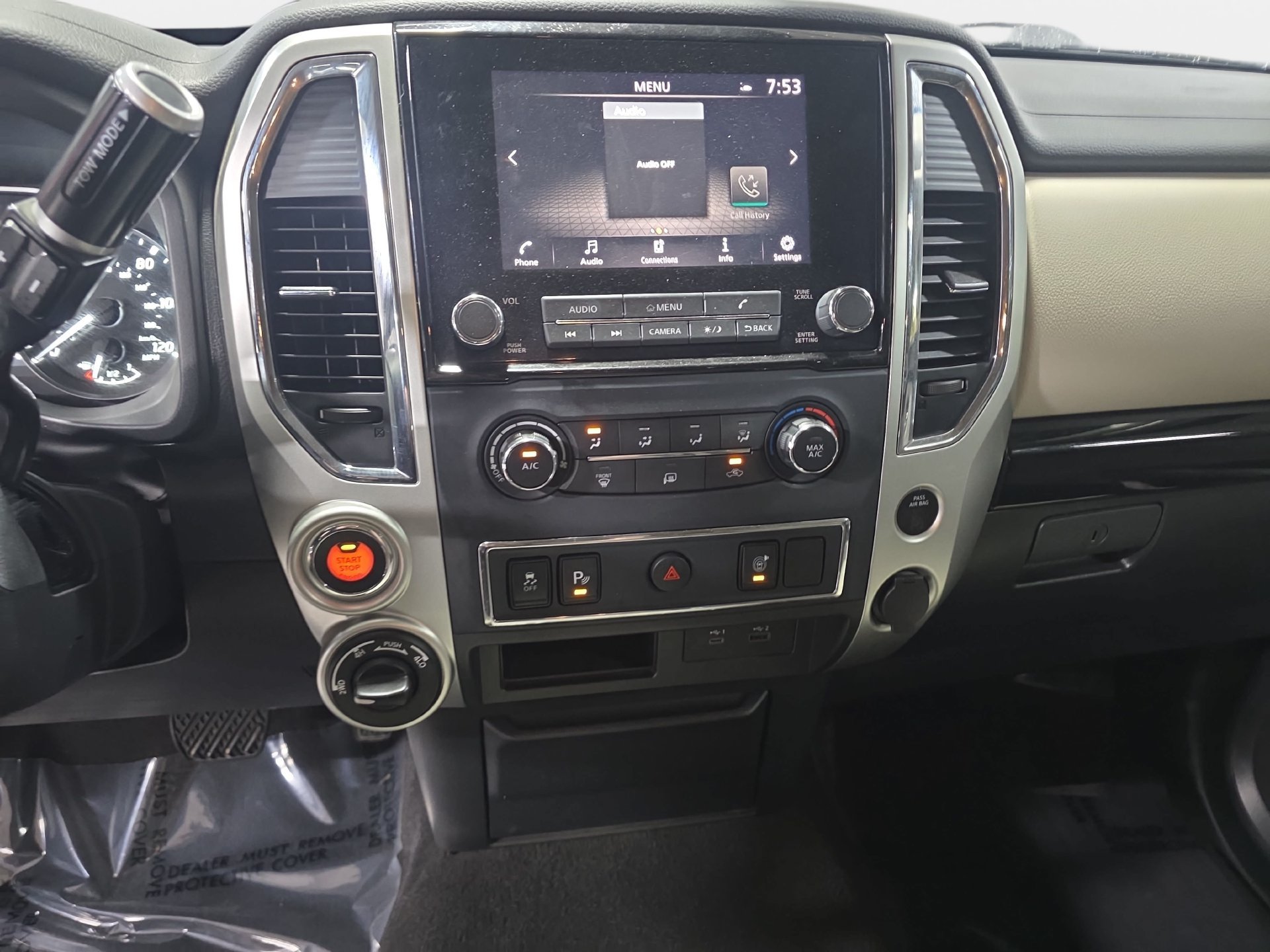 Used 2021 Nissan Titan SV w/ Accessory Utility Package AWD/4WD image 20